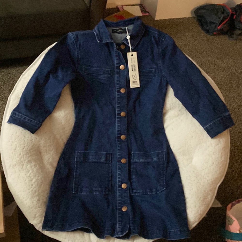 Quarter sleeve dress jean material